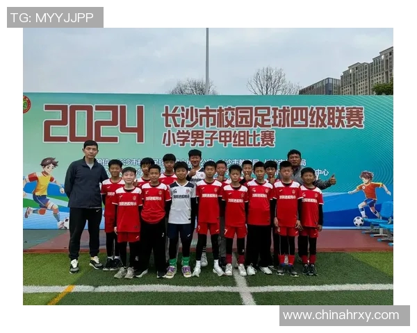 光后小学足球明星的成长之路与梦想追逐